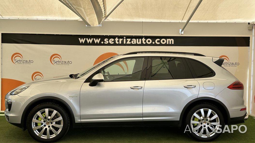 Porsche Cayenne S E-Hybrid de 2016
