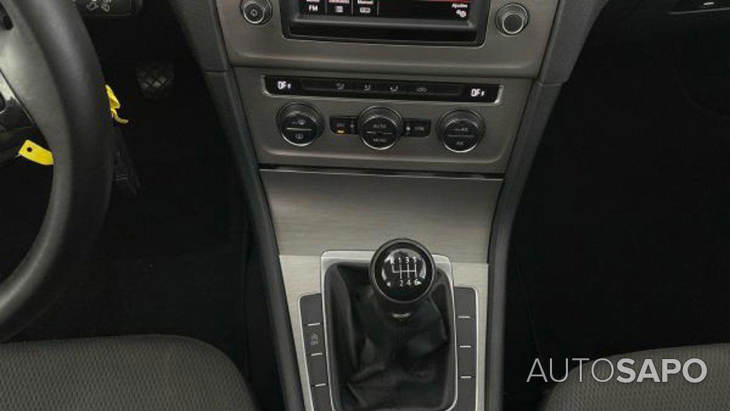 Volkswagen Golf 1.6 TDi BlueMotion Confortline de 2015