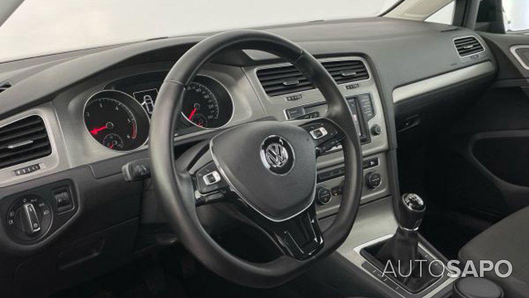 Volkswagen Golf 1.6 TDi BlueMotion Confortline de 2015