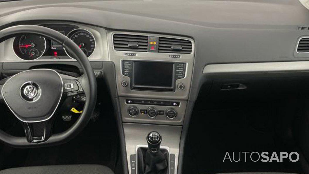 Volkswagen Golf 1.6 TDi BlueMotion Confortline de 2015