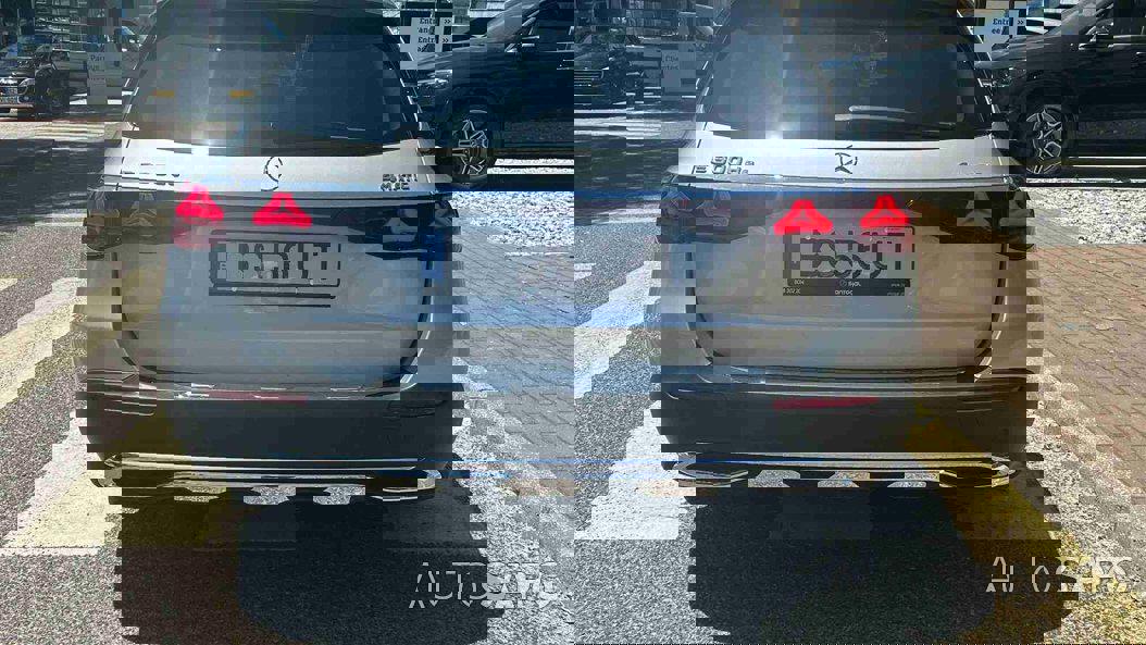 Mercedes-Benz Classe E E 300 D de 2025