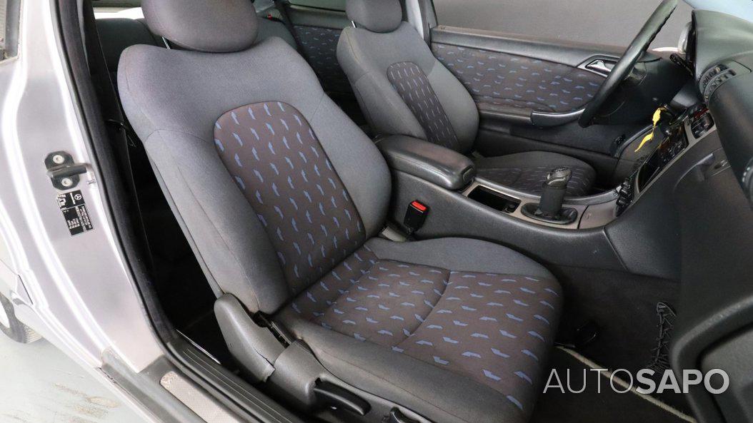 Mercedes-Benz Classe C de 2003