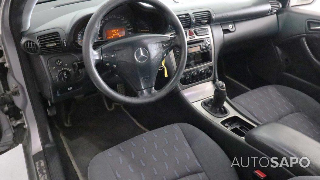 Mercedes-Benz Classe C de 2003
