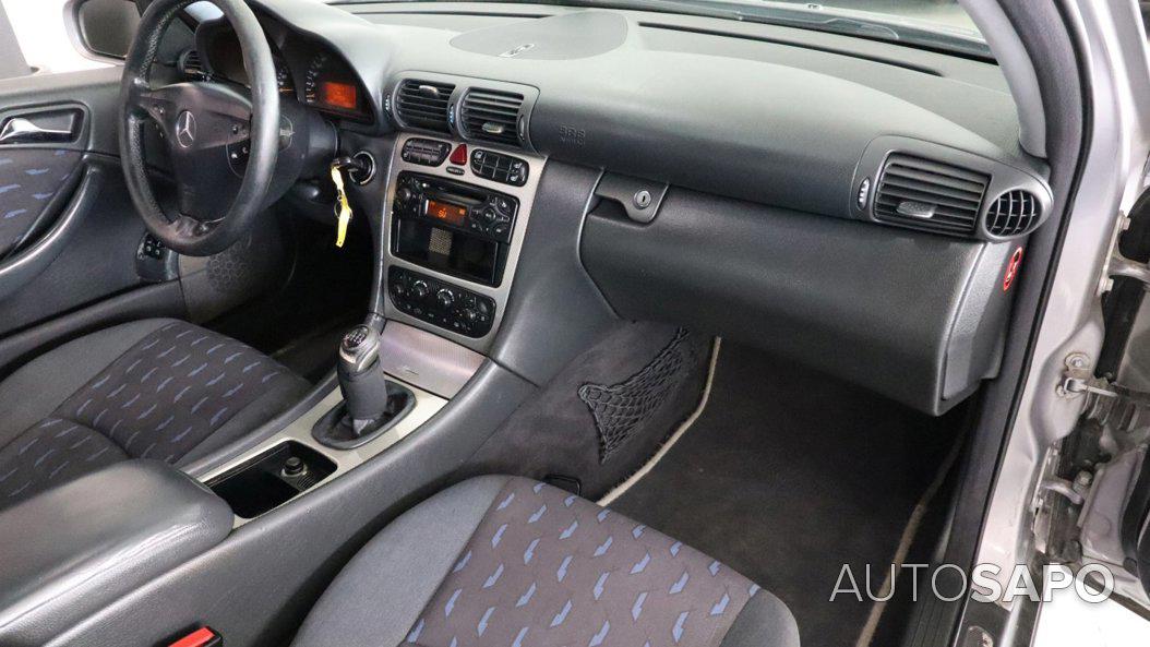 Mercedes-Benz Classe C de 2003