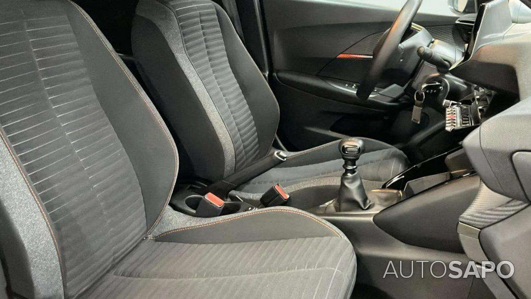 Peugeot 2008 1.2 PureTech Active Pack de 2023