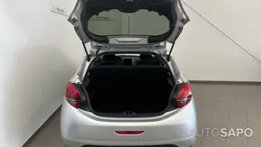 Peugeot 208 1.2 PureTech Allure de 2018