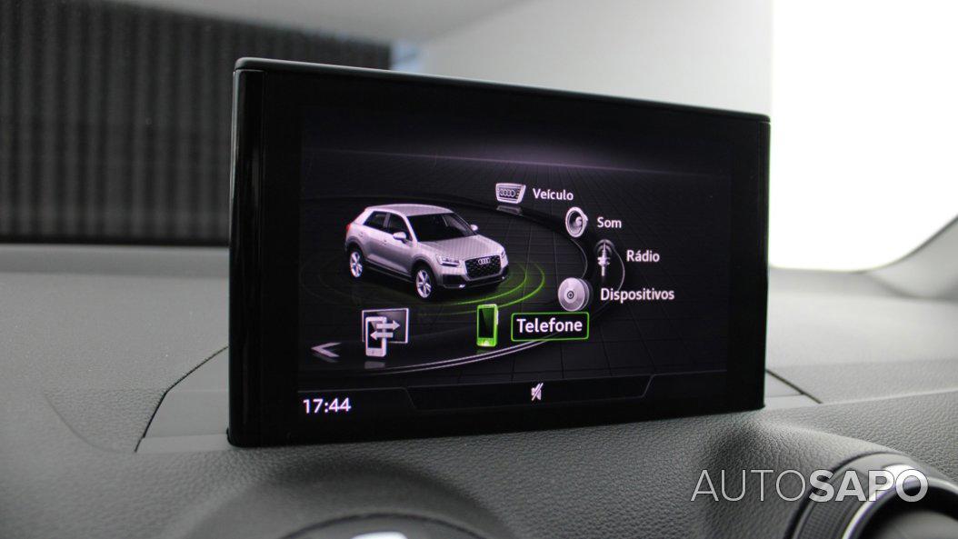 Audi Q2 30 TDI Design de 2019