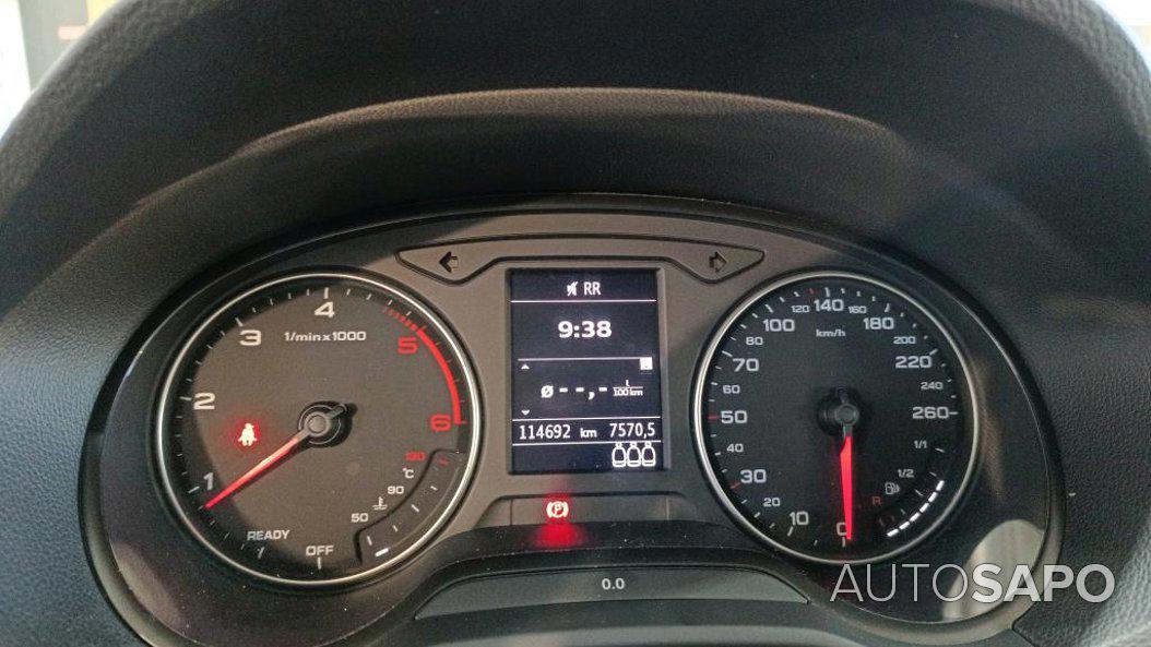 Audi Q2 30 TDI Design de 2019