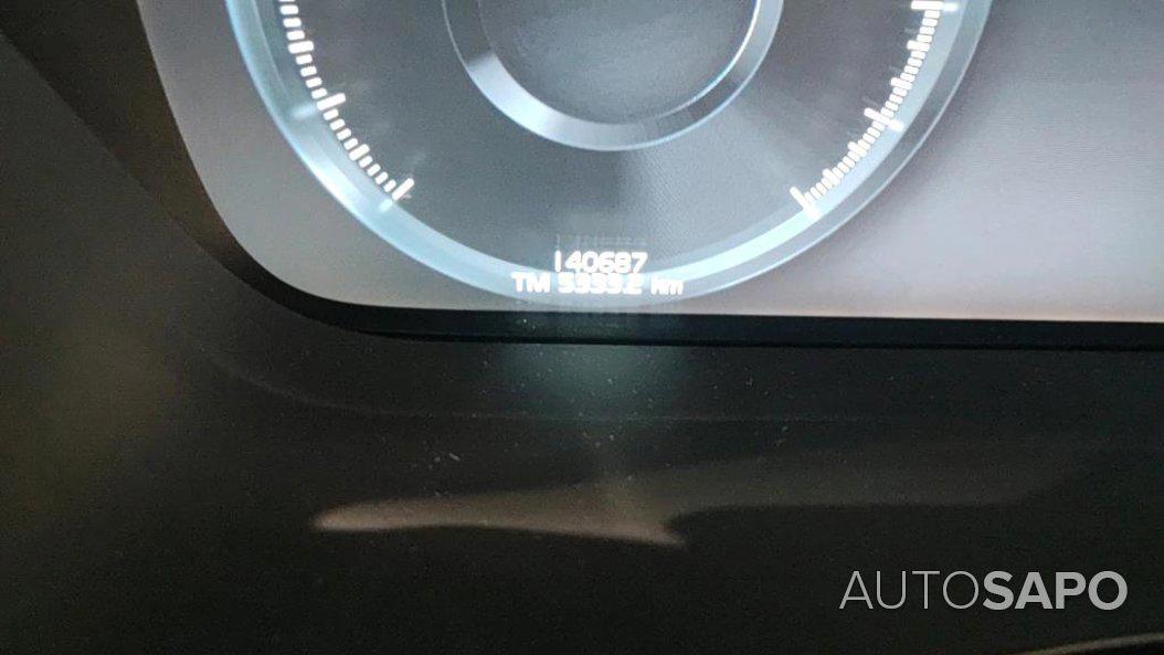 Volvo XC60 2.0 T8 PHEV R-Design AWD de 2018
