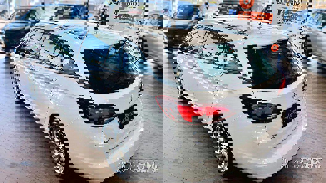 Opel Astra de 2020