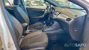 Opel Astra de 2020
