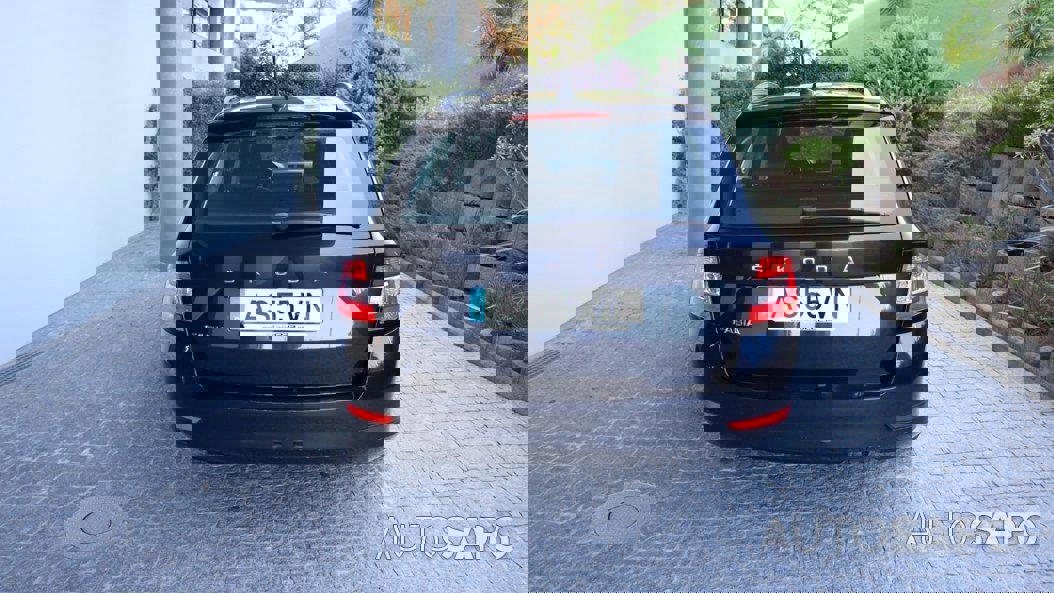 Skoda Fabia 1.0 TSI Ambition de 2022