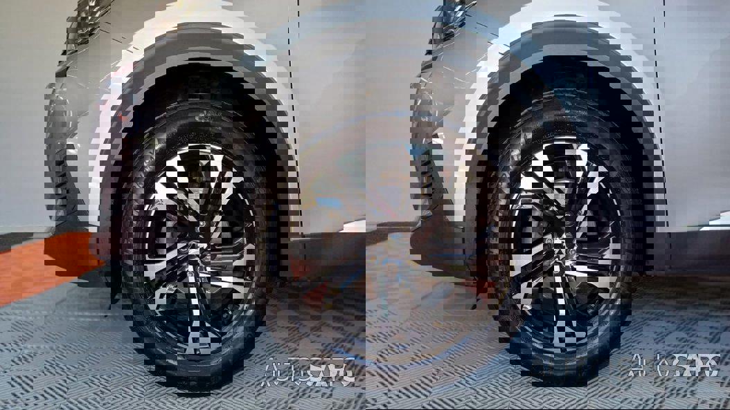 Peugeot 2008 1.2 PureTech Allure Pack de 2021