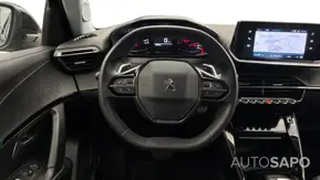 Peugeot 2008 1.2 PureTech Allure EAT8 de 2022