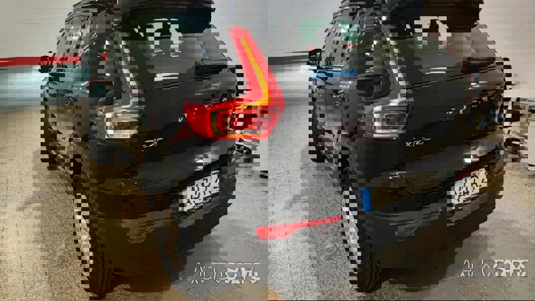 Volvo XC40 1.5 T2 Momentum Core de 2021