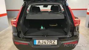 Volvo XC40 1.5 T2 Momentum Core de 2021
