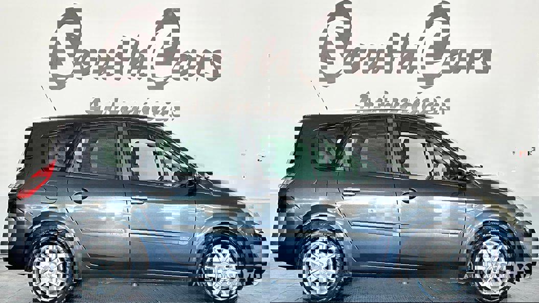 Renault Grand Scénic 1.5 dCi C. Authenti. de 2005