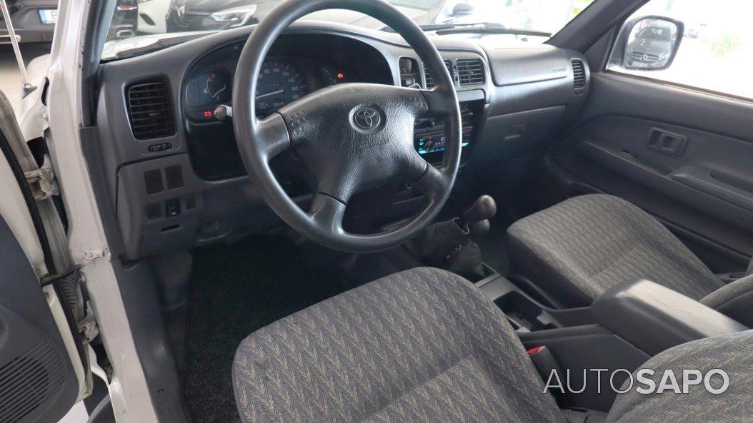 Toyota Hilux 2.5 D-4D CE AC de 2003