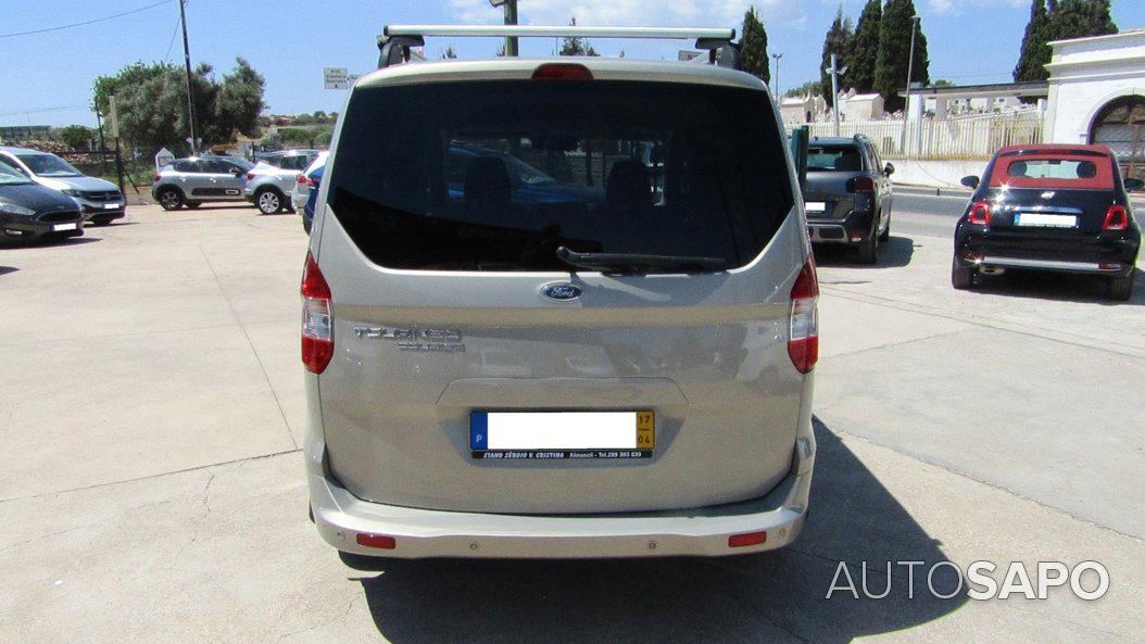 Ford Tourneo Courier 1.0 EcoBoost Titanium de 2017