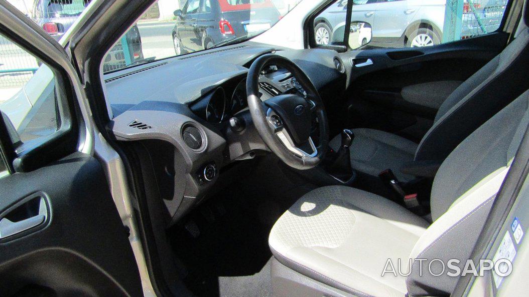 Ford Tourneo Courier 1.0 EcoBoost Titanium de 2017