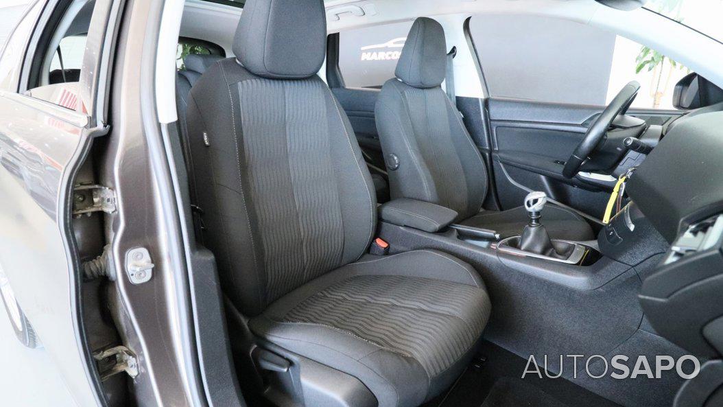 Peugeot 308 de 2014