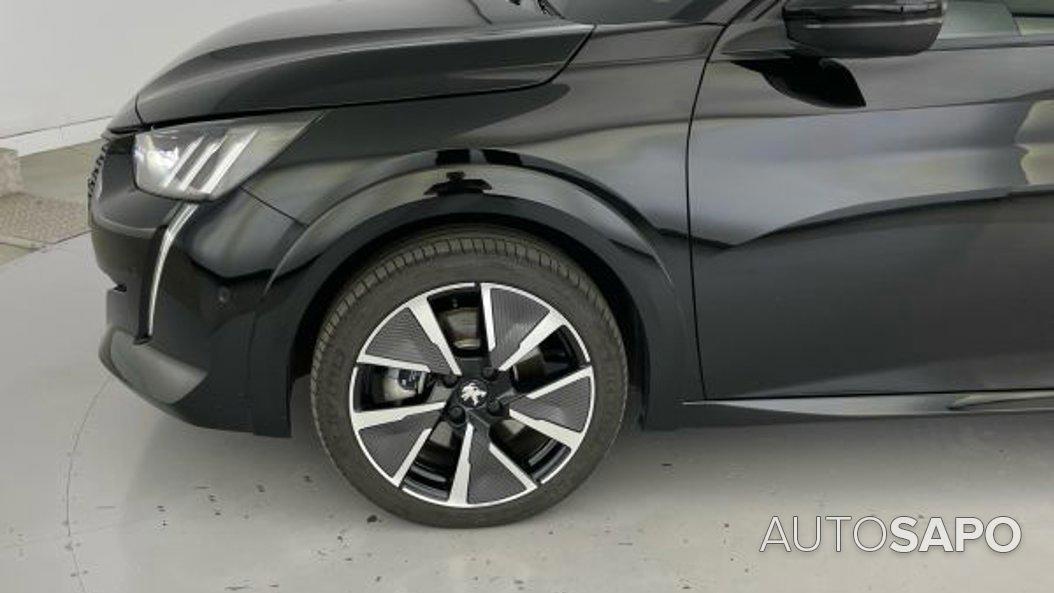 Peugeot E-208 GT Line de 2022