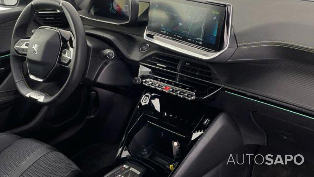 Peugeot E-208 GT Line de 2022