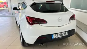 Opel Astra de 2012