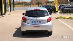 Peugeot 208 de 2016