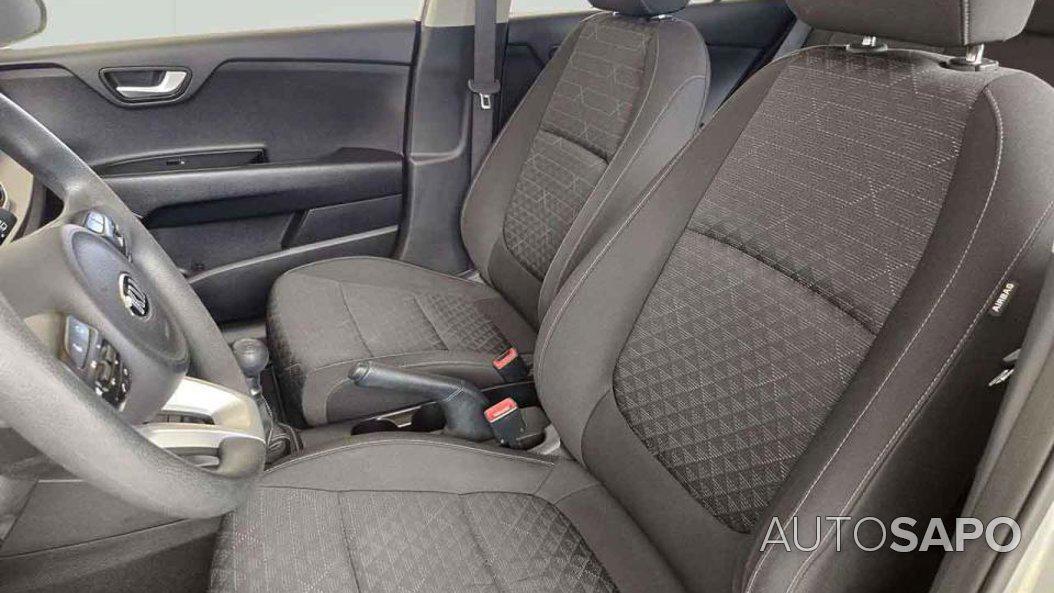 Kia Rio 1.2 CVVT LX de 2018