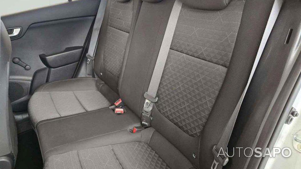 Kia Rio 1.2 CVVT LX de 2018