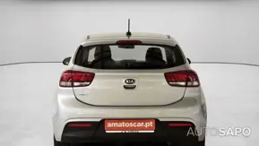 Kia Rio 1.2 CVVT LX de 2018
