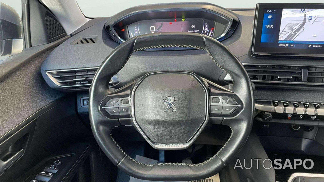 Peugeot 5008 de 2021