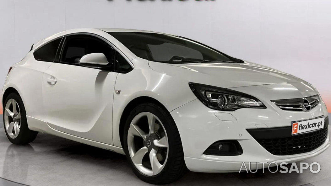 Opel Astra de 2012