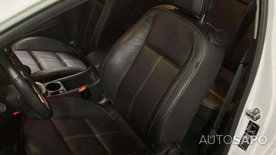 Opel Astra de 2012