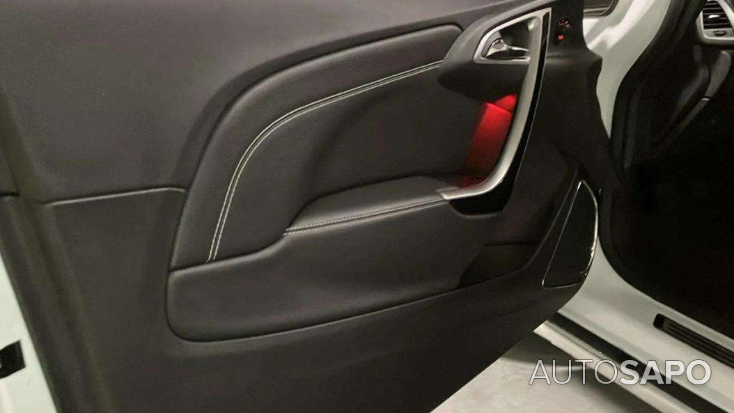 Opel Astra de 2012