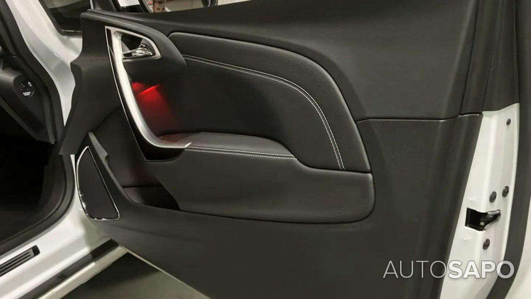 Opel Astra de 2012