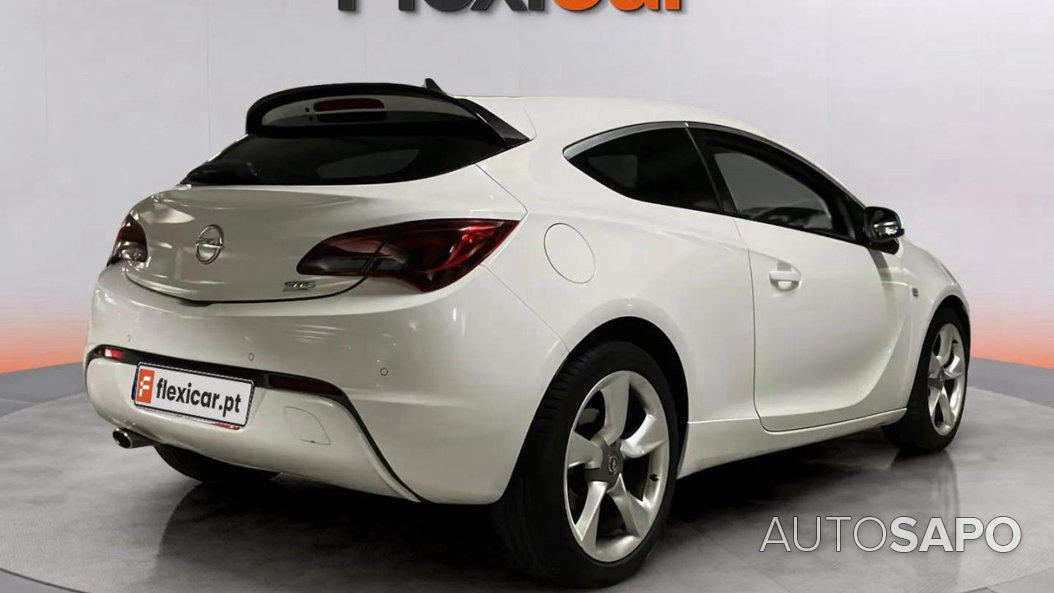 Opel Astra de 2012
