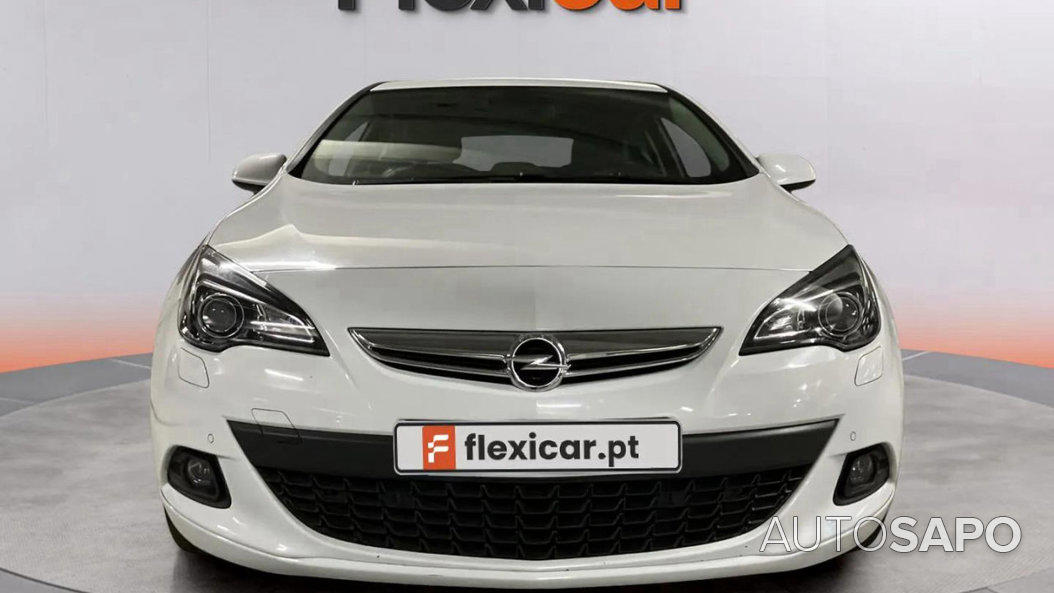 Opel Astra de 2012