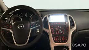 Opel Astra de 2012