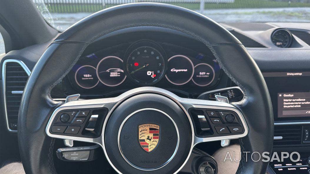 Porsche Cayenne Coupé E-Hybrid de 2020