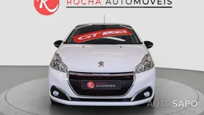 Peugeot 208 de 2015