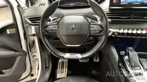 Peugeot 5008 de 2021