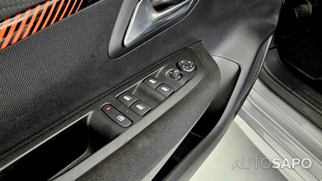 Peugeot e-2008 de 2022
