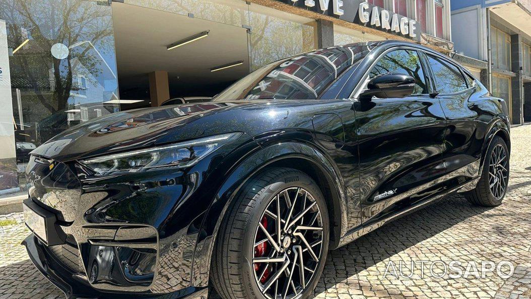 Ford Mustang Mach-E de 2023