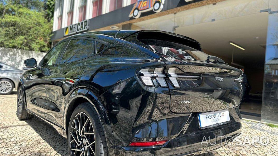 Ford Mustang Mach-E de 2023