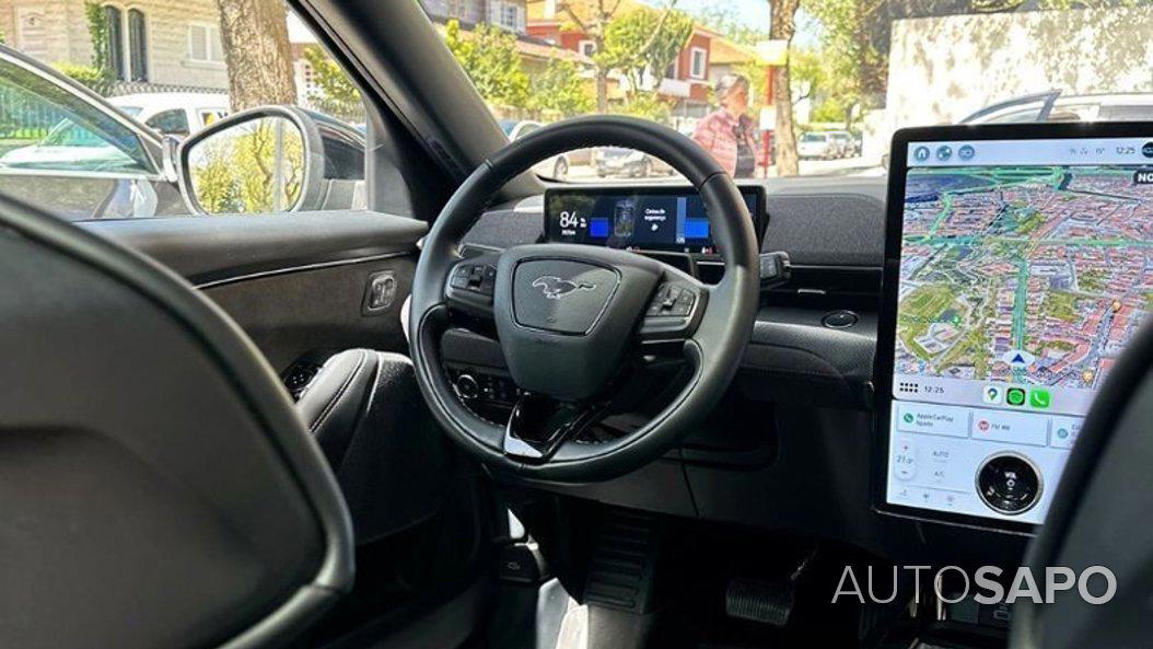 Ford Mustang Mach-E de 2023