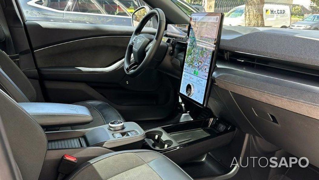 Ford Mustang Mach-E de 2023