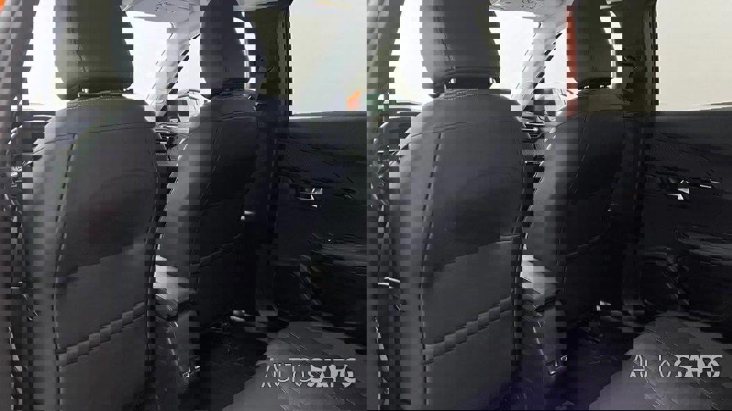 Peugeot 2008 1.2 PureTech Allure de 2022