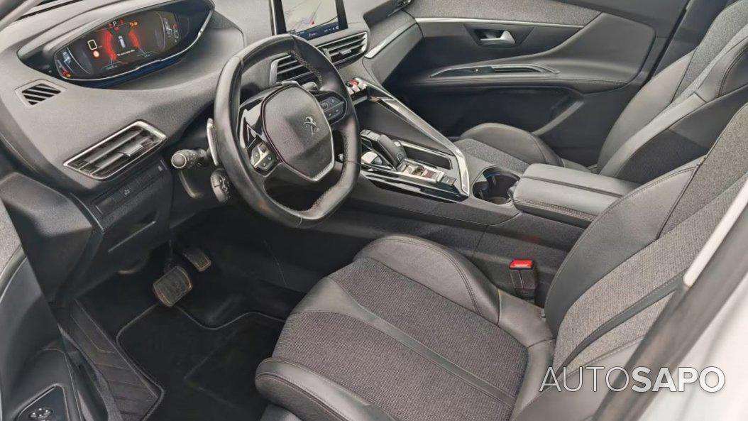 Peugeot 5008 de 2020